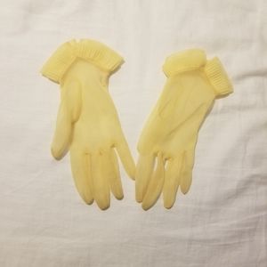 3/$10 Vintage gloves